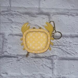 Louis Vuitton Yellow Crab-Shaped Coin wallet/Purse/airpod case men or women